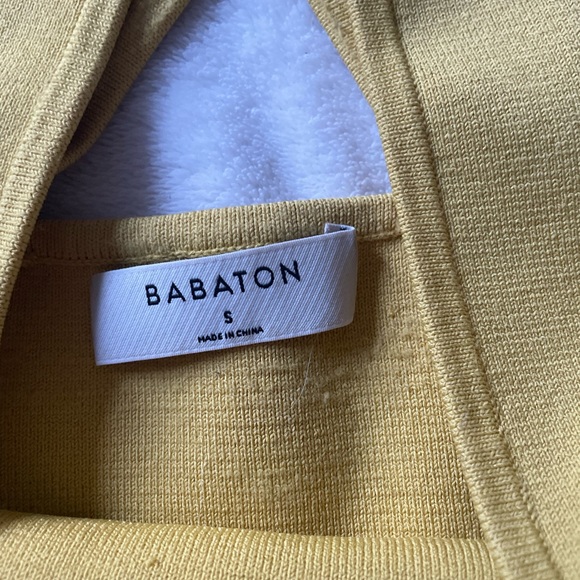 Aritzia Sculpt Knit Square Neck Crop Top - Picture 3 of 4